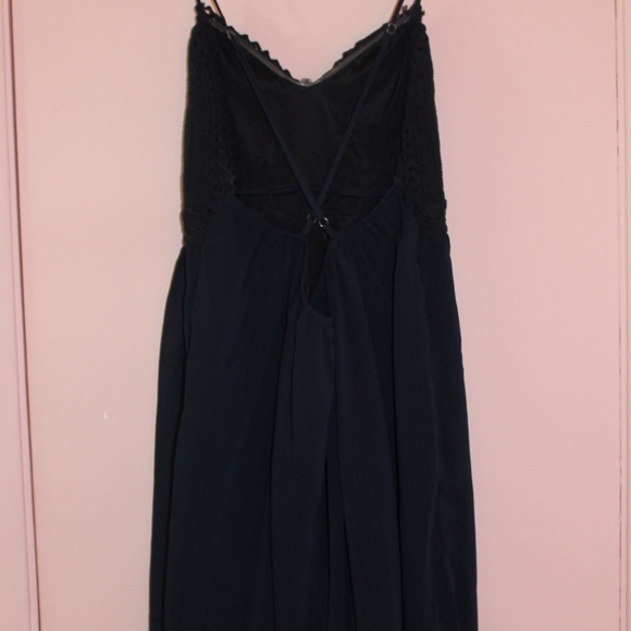 Crochet Top Navy Dress - Picture 3 of 8